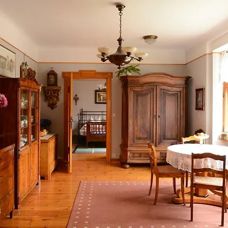 Prinzenwohnung *